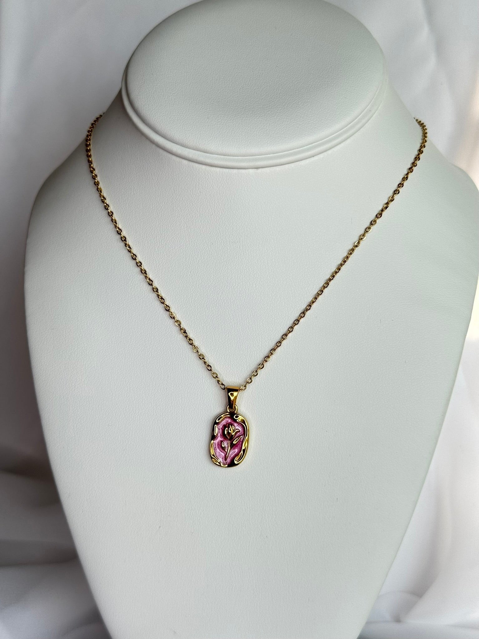 Gold & Pink Flower Pendant Necklace