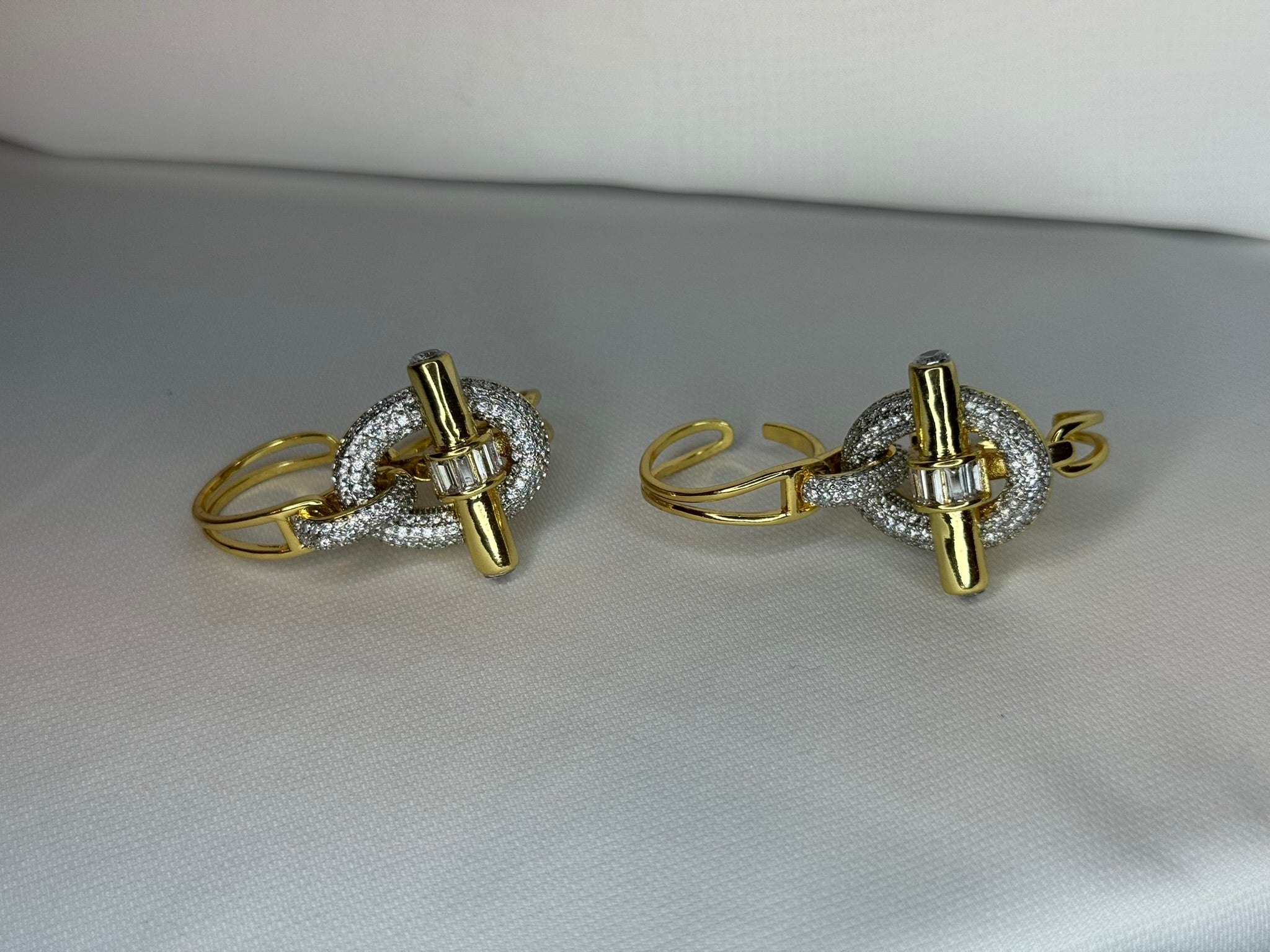 Two Tone Rhinestone Double Finger Ring