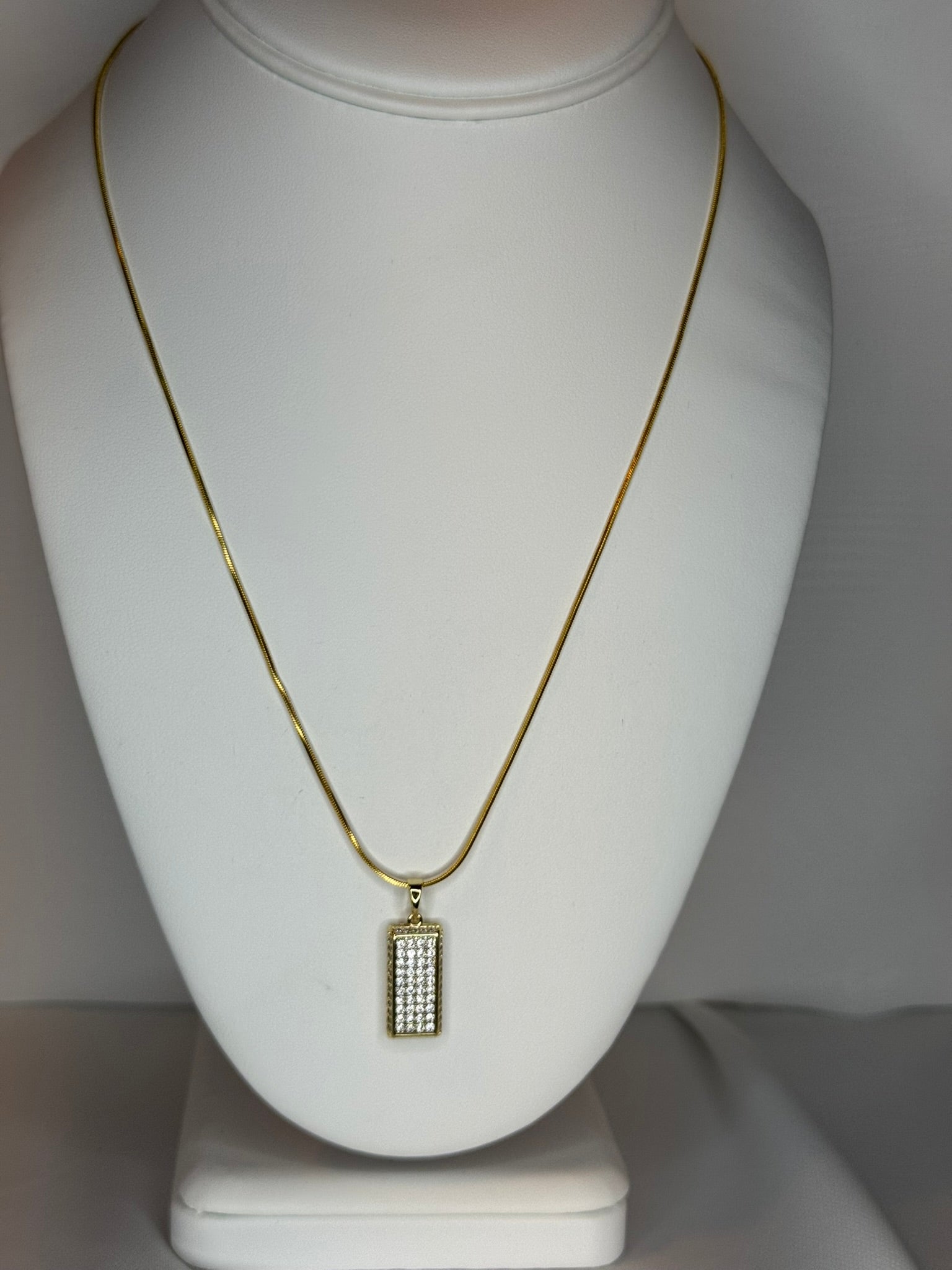 Gold Rectangular Rhinestone Pendant Necklace