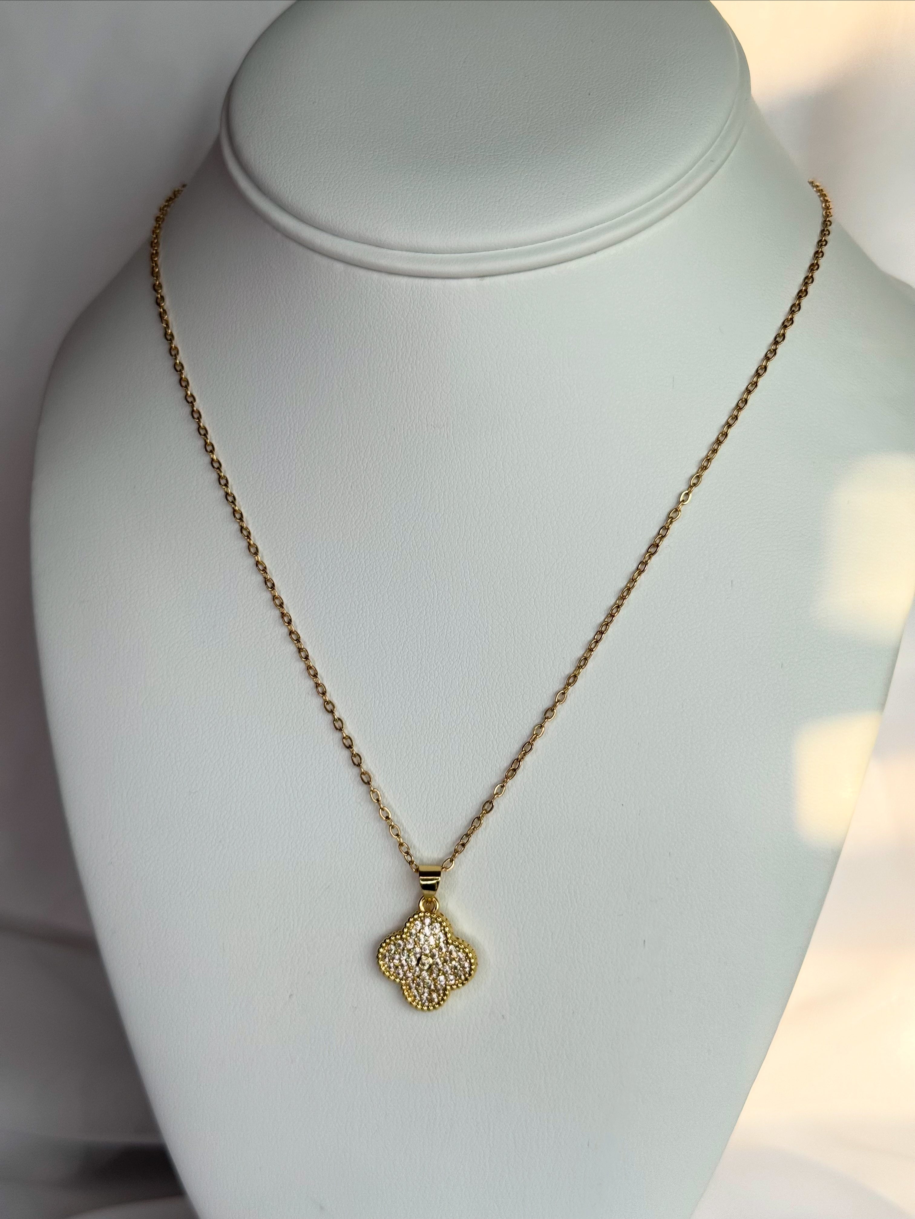 Gold Simple Rhinestone Clover Necklace